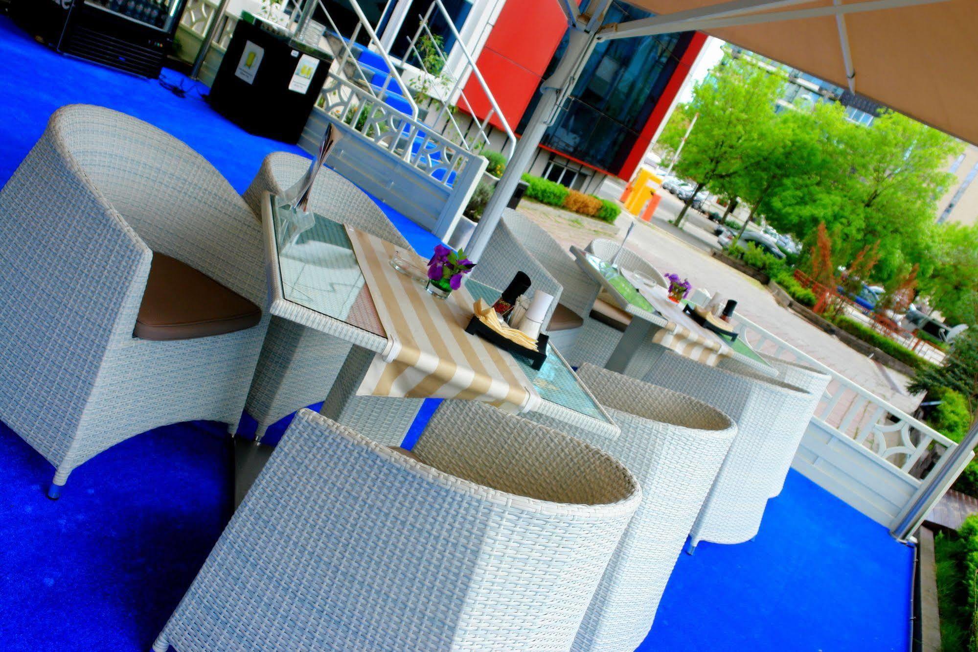Hotel Dacia Rrt Bucharest Exterior photo