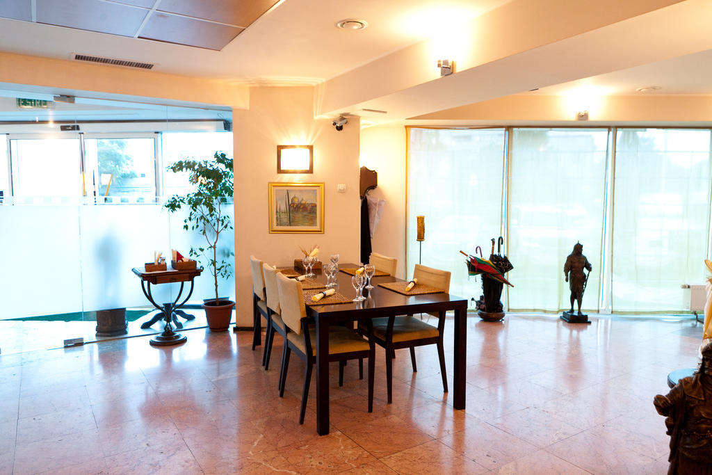 Hotel Dacia Rrt Bucharest Exterior photo